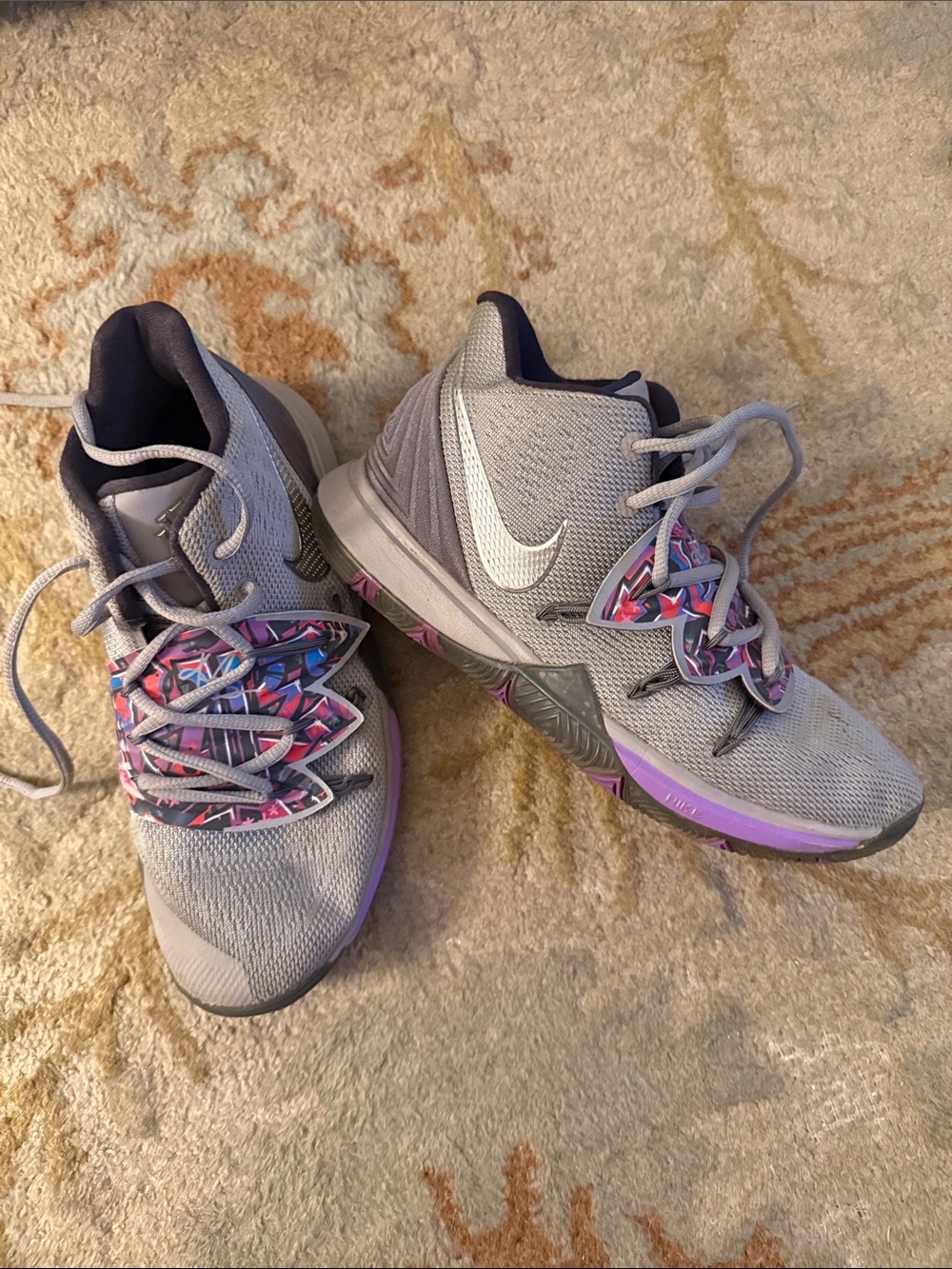 Nike Kyrie basketball 🏀 shoes